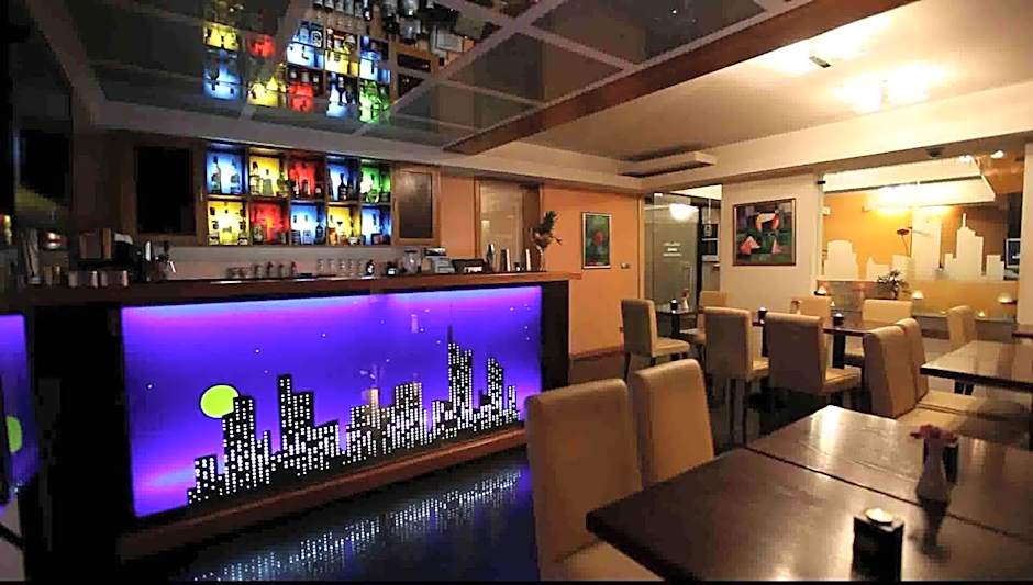 Tania-Frankfurt Hotel