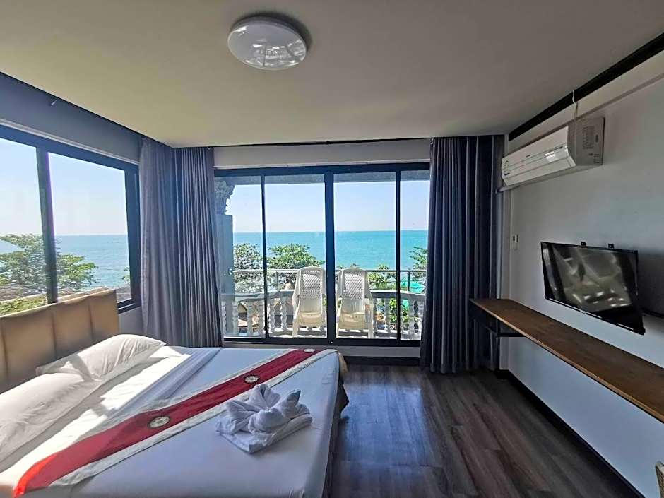 Pimpimarn Beach Hotel