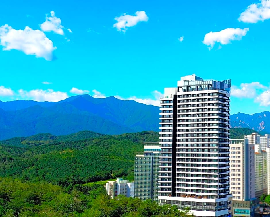 The BlueMark Hotel Sokcho