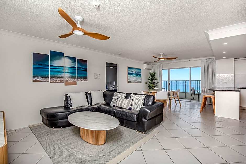 Pacific Plaza Apartments