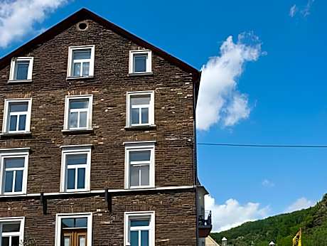 Moselland Hotel im Enderttal Zum Onkel Willi