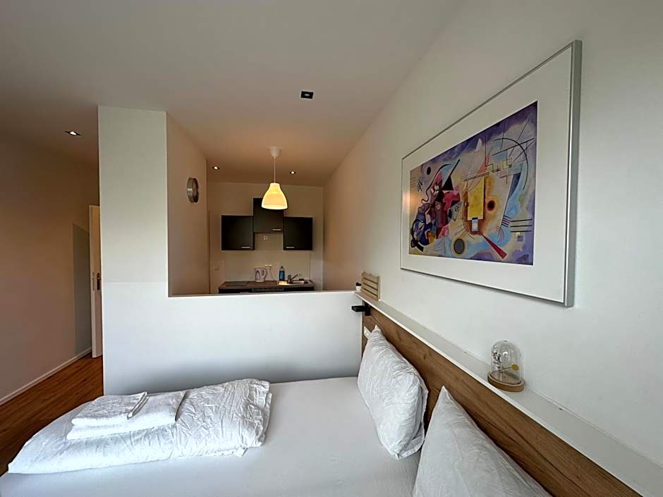 Lion`s Rooms n Apartments