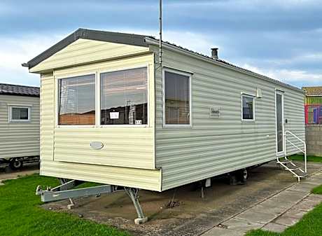 519 Family Caravan at Golden Gate Holiday Centre, Sleeps 6