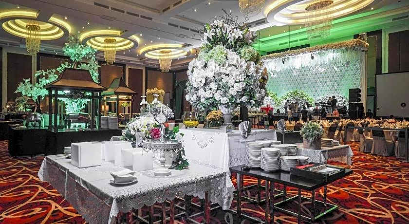 Grand Mercure Solo Baru