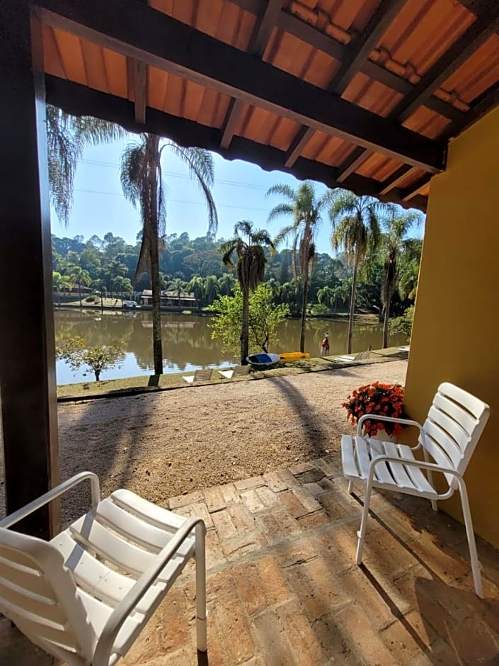 Chalés Sitio Dois Lagos - Amparo SP