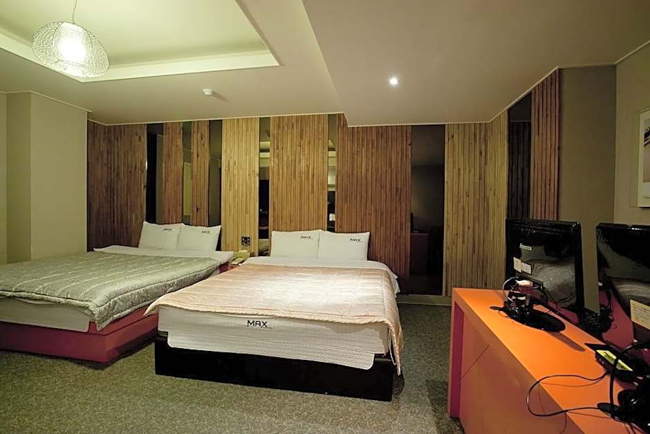Sasang Max Motel