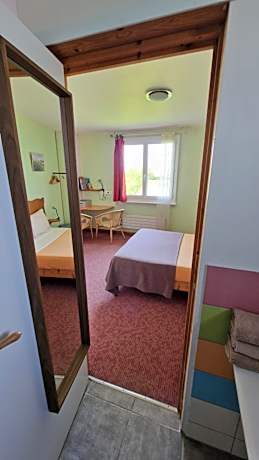 Triple Room - River Side