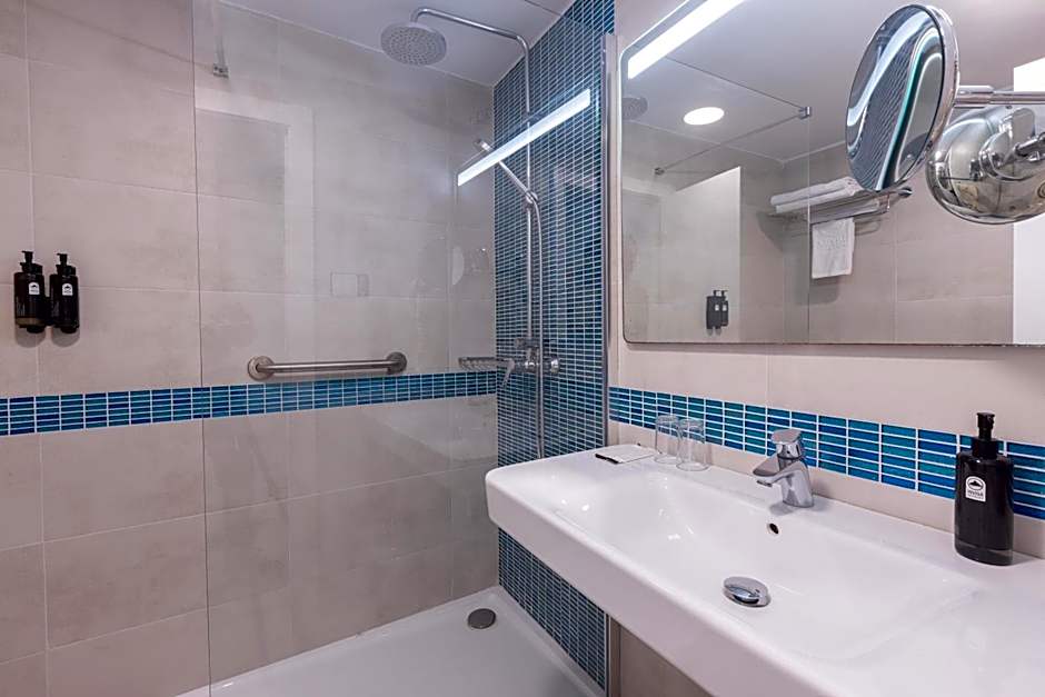 Invisa Hotel Es Pla - Adults Only