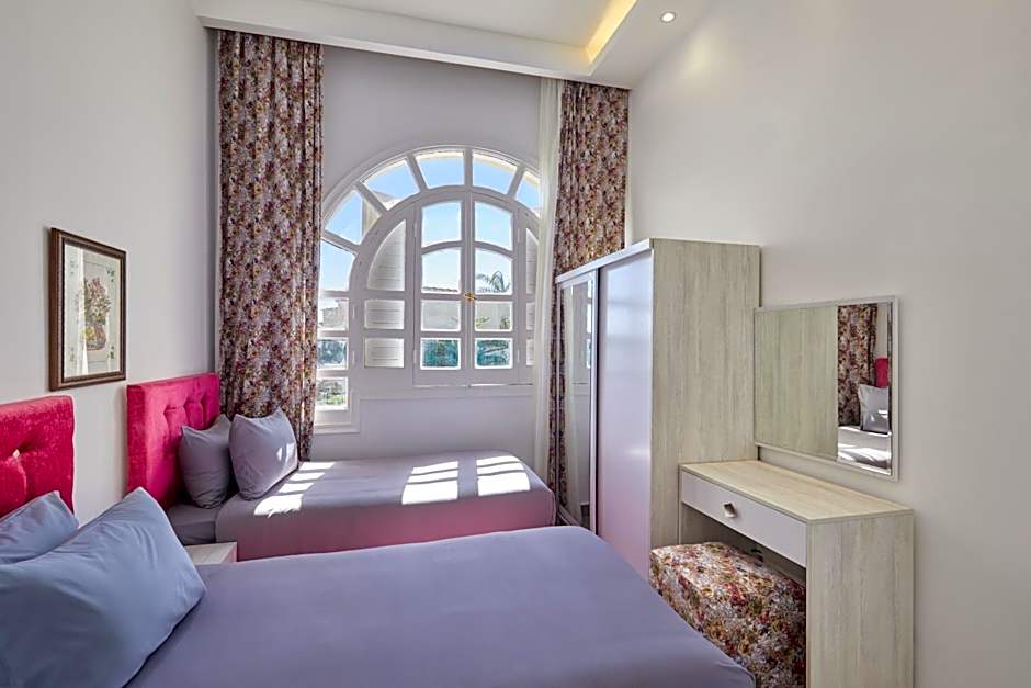 Le Royal Marina Hotel