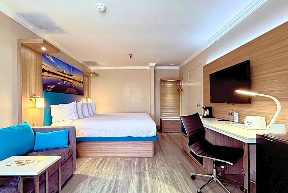 Days Inn by Wyndham Los Angeles LAX/ Redondo & Manhattan Beach