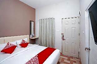 Urbanview Hotel Syariah Near Gelora Delta Sidoarjo