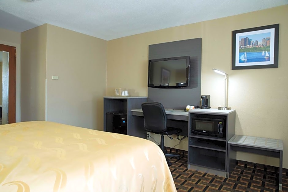 Quality Inn Raynham - Taunton
