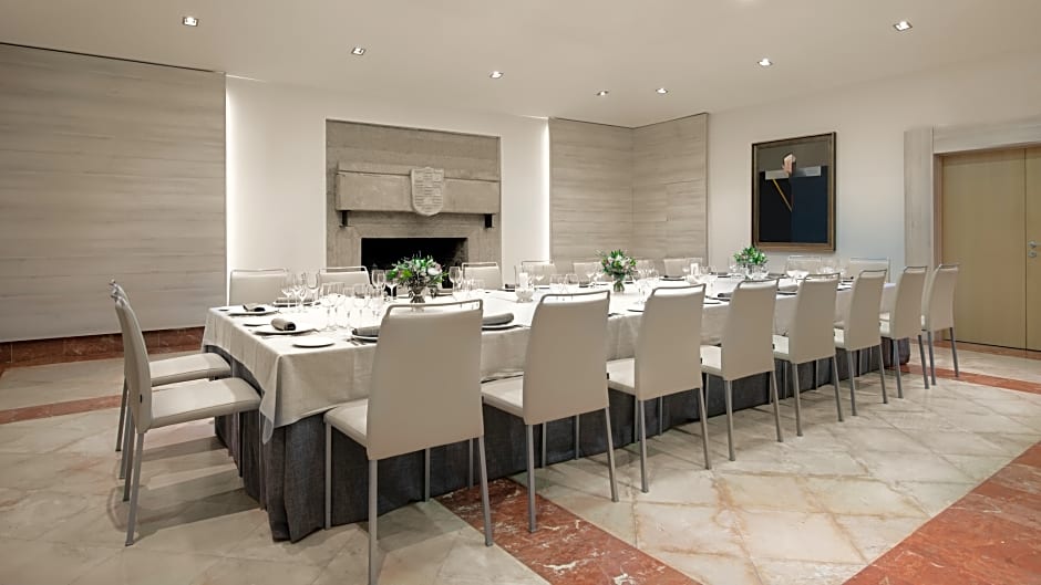 NH Collection Caceres Palacio de Oquendo