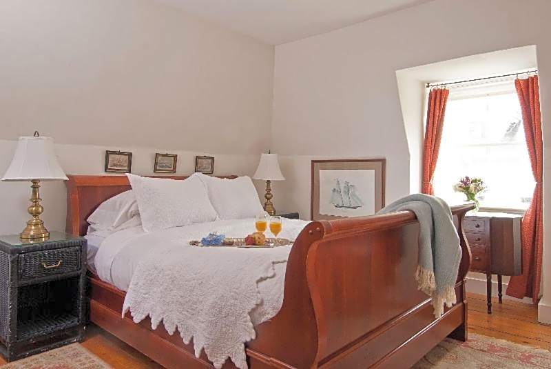Marshall Slocum Inn