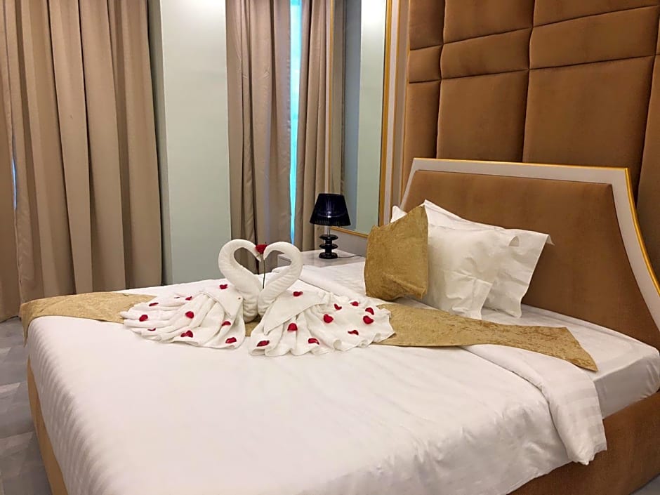 Kampong Thom Royal Hotel