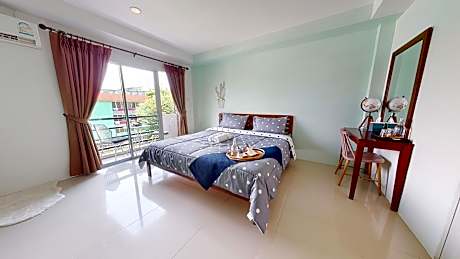 Balcony Room