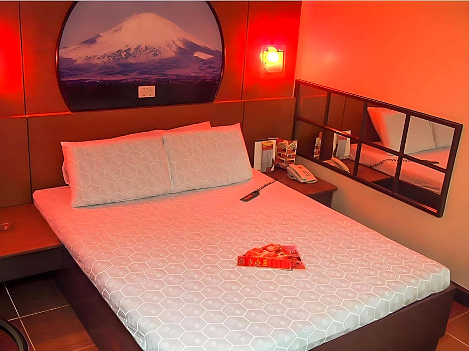 Hotel Sogo Aurora Blvd - Cubao