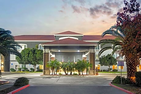 La Quinta by Wyndham Visalia/Sequoia Gateway