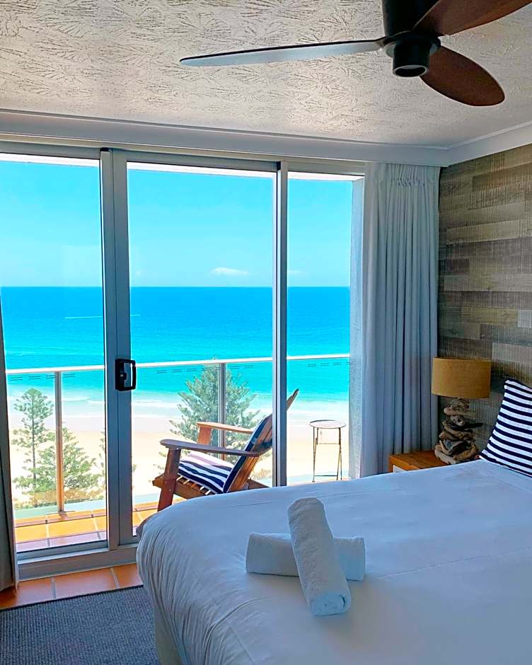 Pacific Regis Beachfront Holiday Apartments