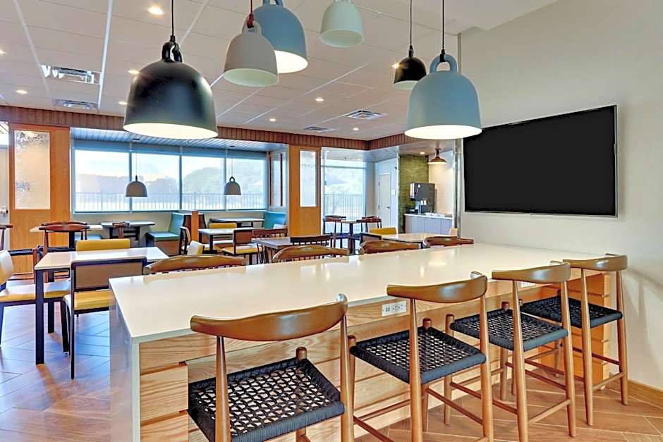 Fairfield Inn & Suites by Marriott Dallas Love Field