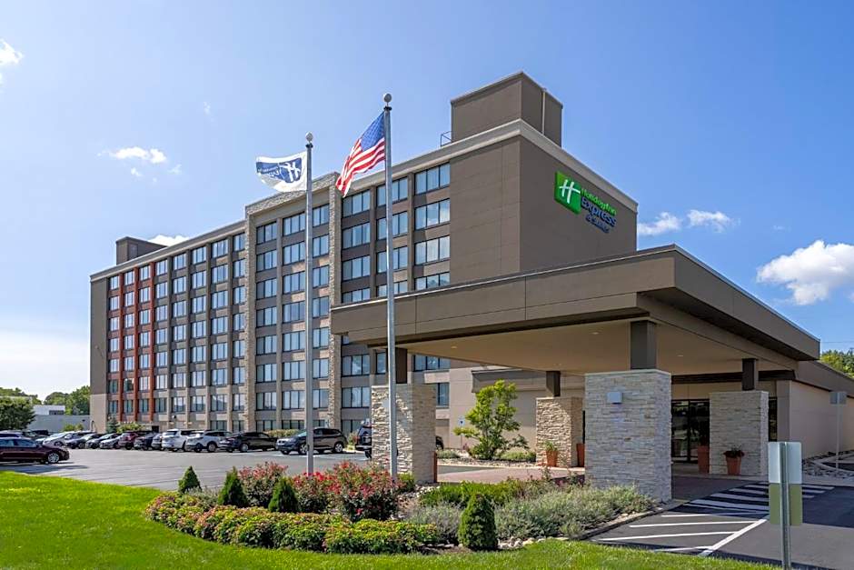 Holiday Inn Express & Suites Ft. Washington - Philadelphia By IHG