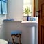 Helicon Muses Friendly Mountain B&B Guesthouse