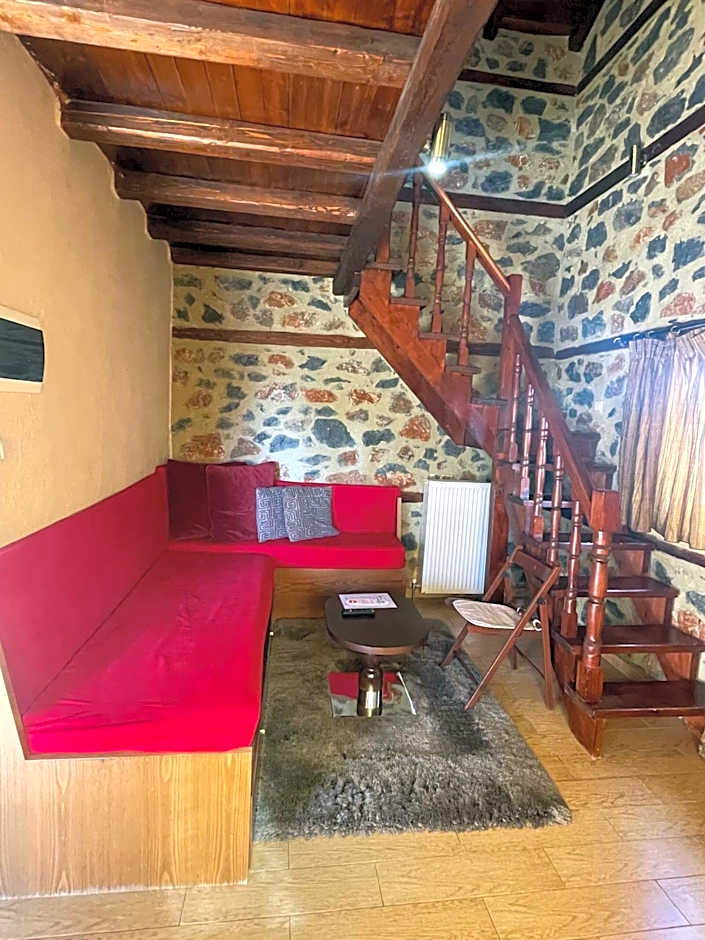 Gioras Hotel