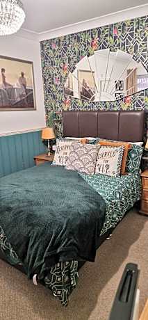 Superior Double Room - Ground Floor