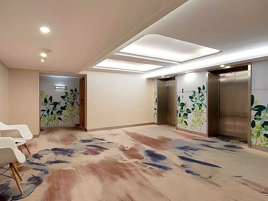 Lixin Hotel (Guangzhou East Railway Station)