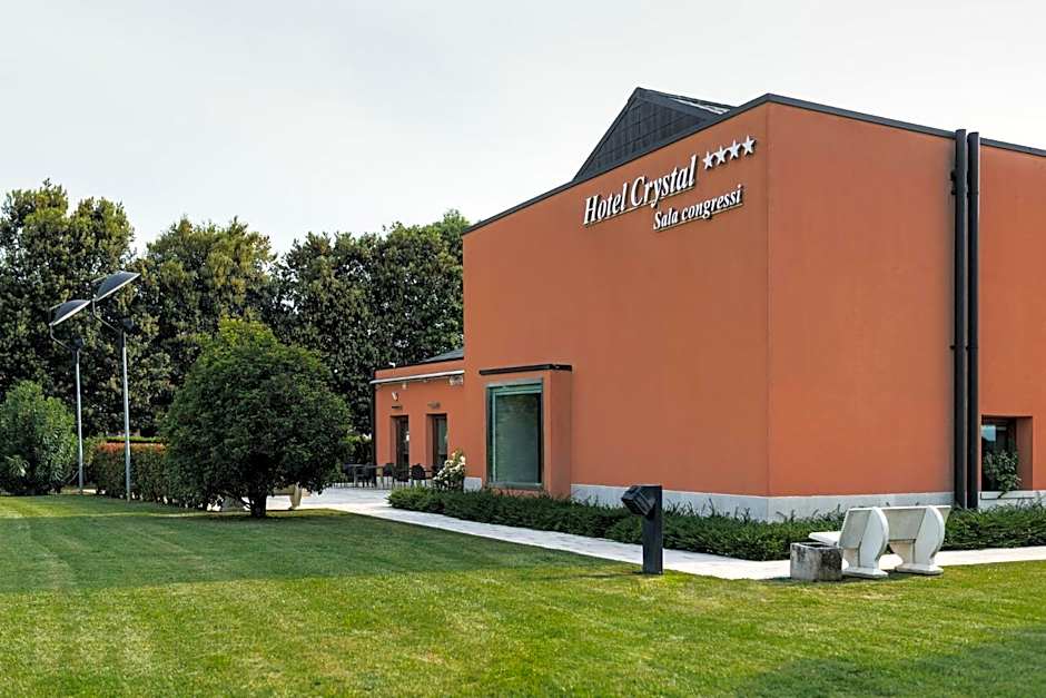 Hotel Crystal