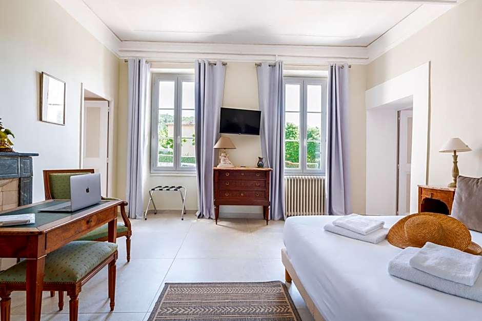 Hôtel & SPA Ventoux Provence "Domaine des Tilleuls"