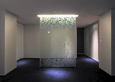 Junior Suite - Non-Smoking