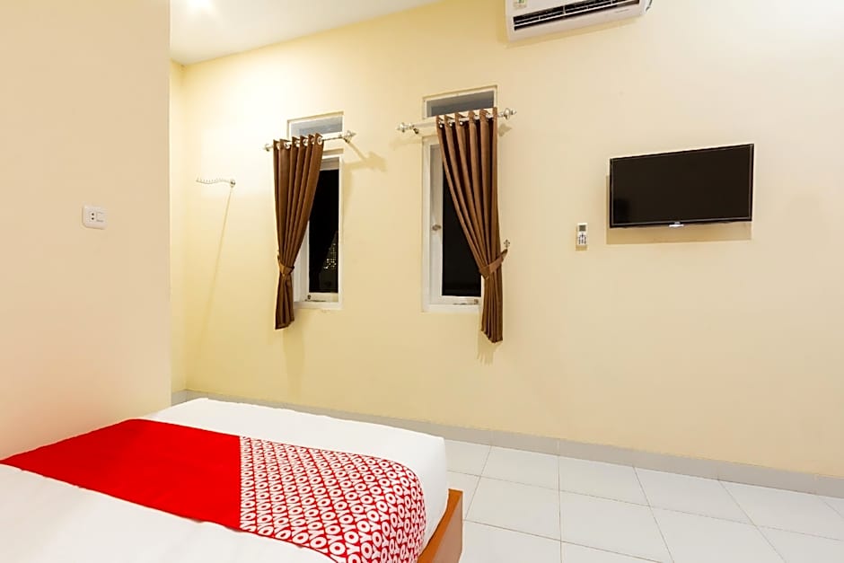Hotel O Yogyakarta near Universitas Gadjah Mada formerly Sellinas Guesthouse