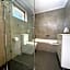 Town & Country Motor Inn