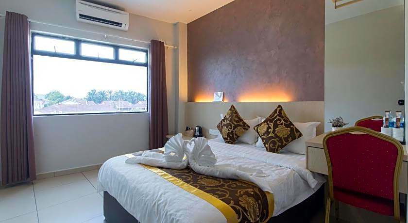 Top Garden Hotel
