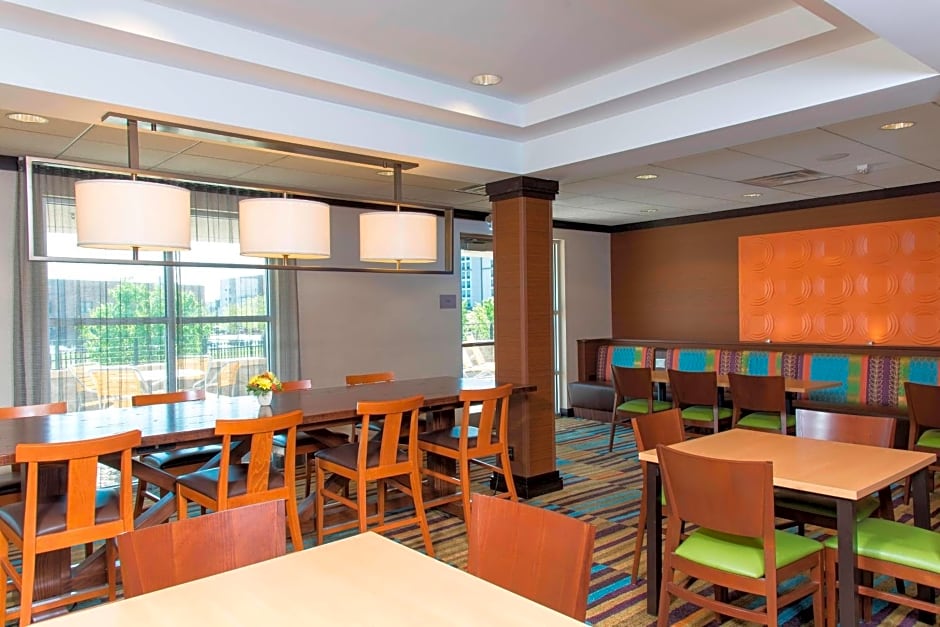 Fairfield Inn & Suites by Marriott Omaha Downtown