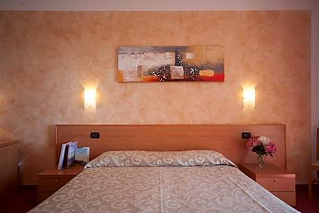Double or Twin Room with Balcony