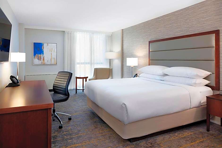 Delta Hotels by Marriott Burnaby Conference Centre