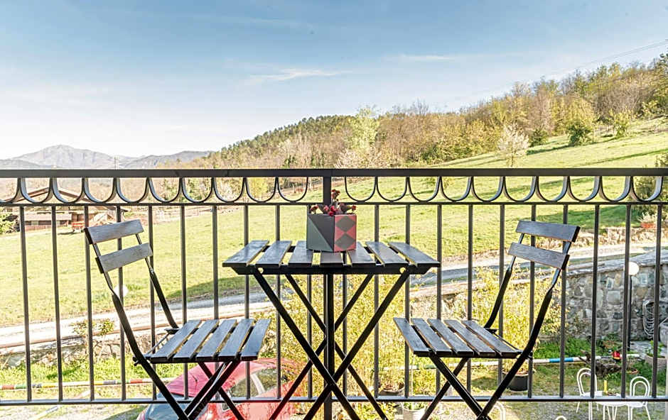 Cascina Gazzeri Country House