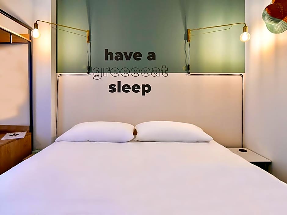 Greet Hotel Brest Aéroport