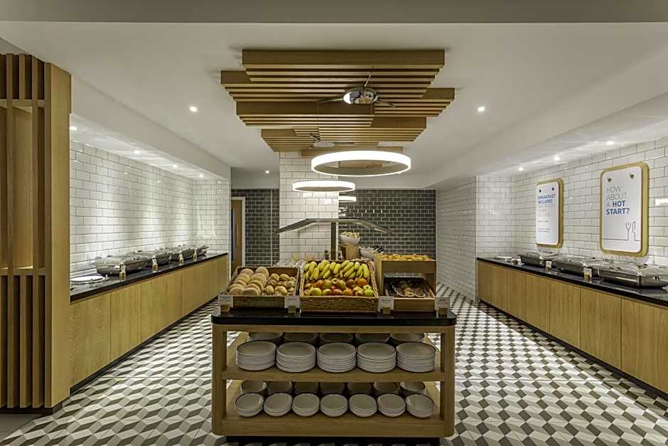 Holiday Inn Express Dublin-Airport By IHG