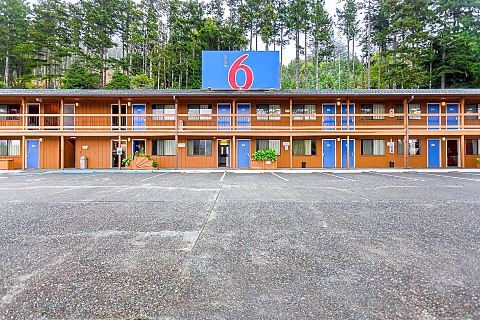 Motel 6 Gold Beach