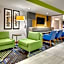 Holiday Inn Express & Suites Mitchell By IHG