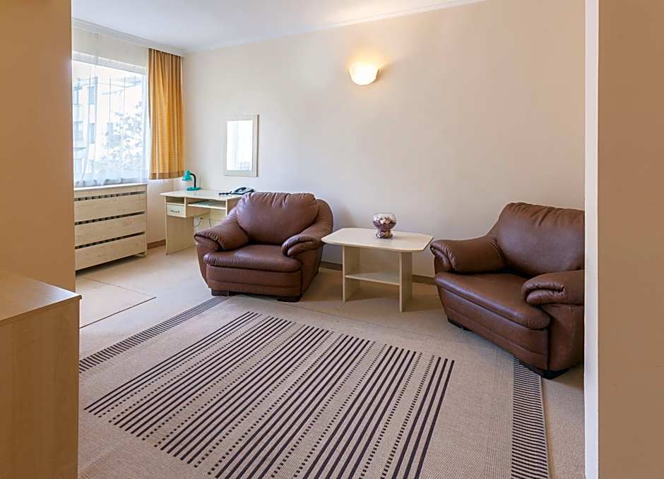 Family Hotel Central
