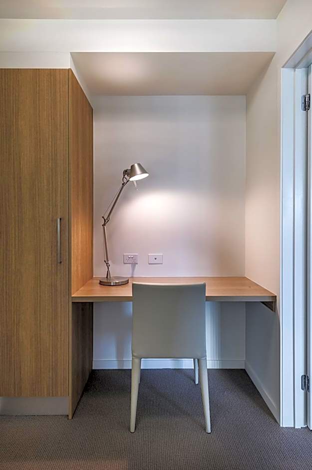 Link Portside Wharf Apartment Hotel