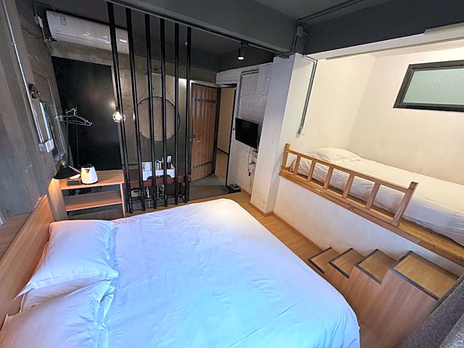 zero five one seven inn