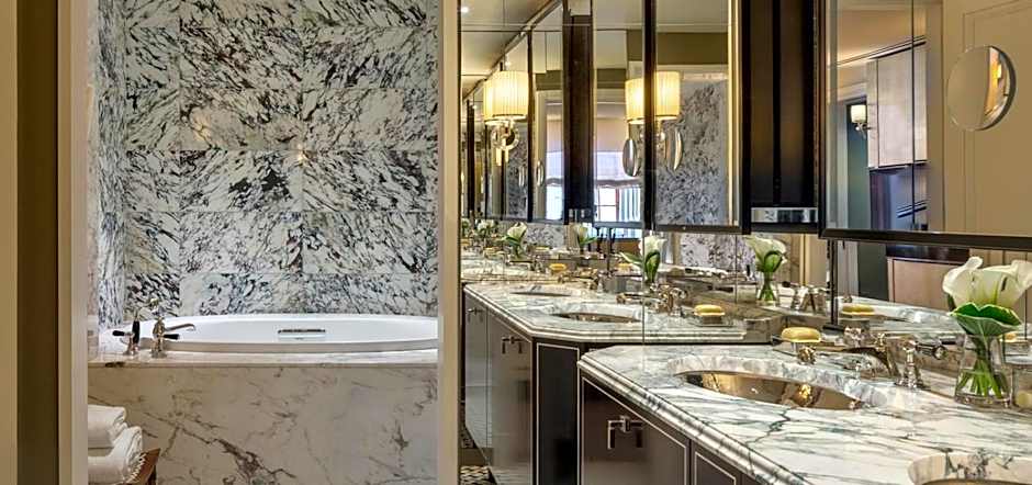 The Carlyle, A Rosewood Hotel