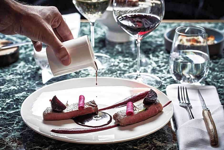 Katikies Garden Santorini - The Leading Hotels Of The World