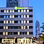 Premier Inn Frankfurt Westend Hotel