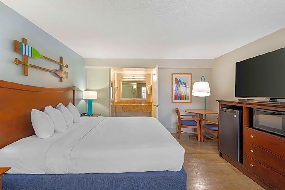 Best Western Ocean Beach Hotel & Suites